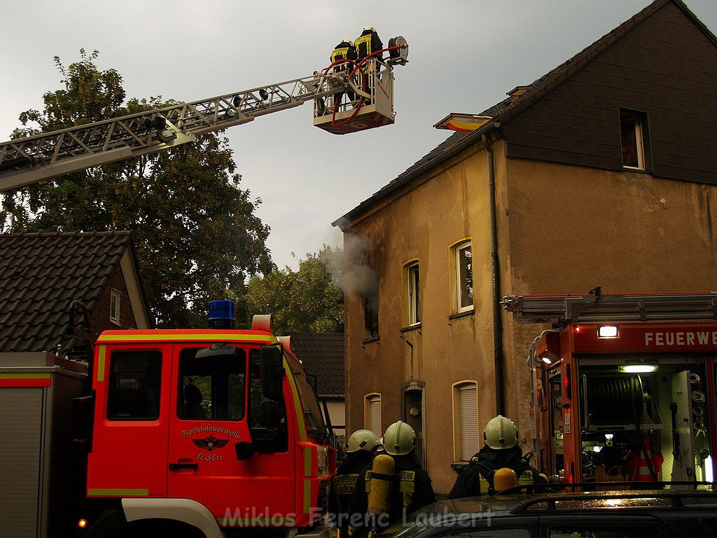 Wohnungsbrand Koeln Stammheim Stammheimer Hauptstr P186.JPG